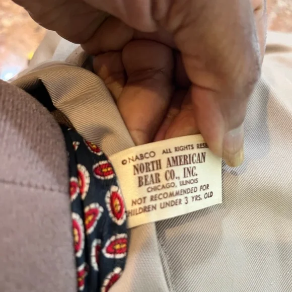 North American Bear Co. Humphrey Beargardt stuffed bear. - Picture 5 of 5